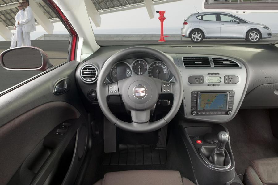  Seat Leon 2005 года  (фото 13 из 126)
